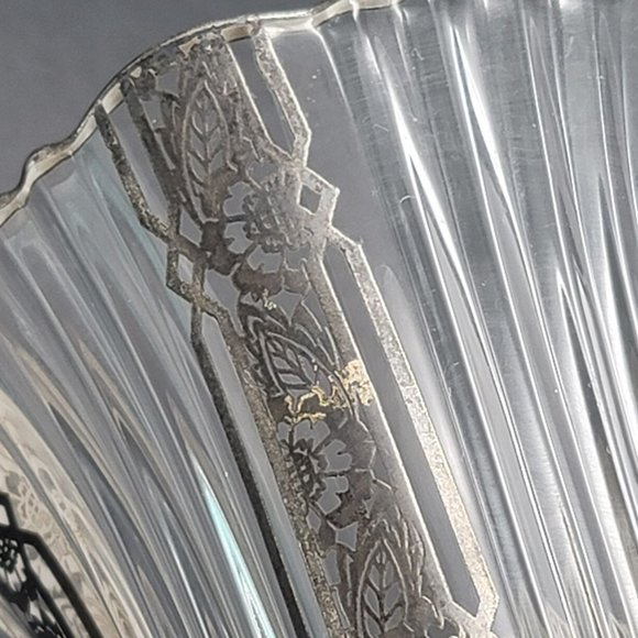 Silver Accented Fluted Glass Vase Vintage Hollywood Deco Style PR311 - Picture 8 of 13